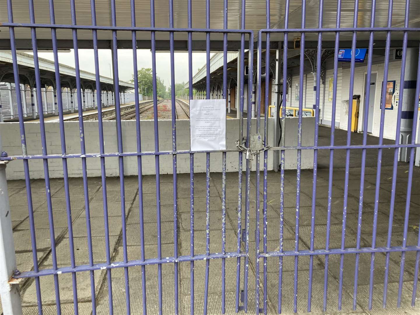 Gates closed at Sheerness