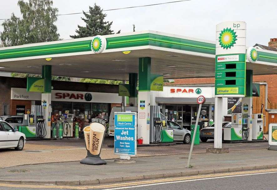 Parkfoot petrol station on London Road, West Malling opens online store