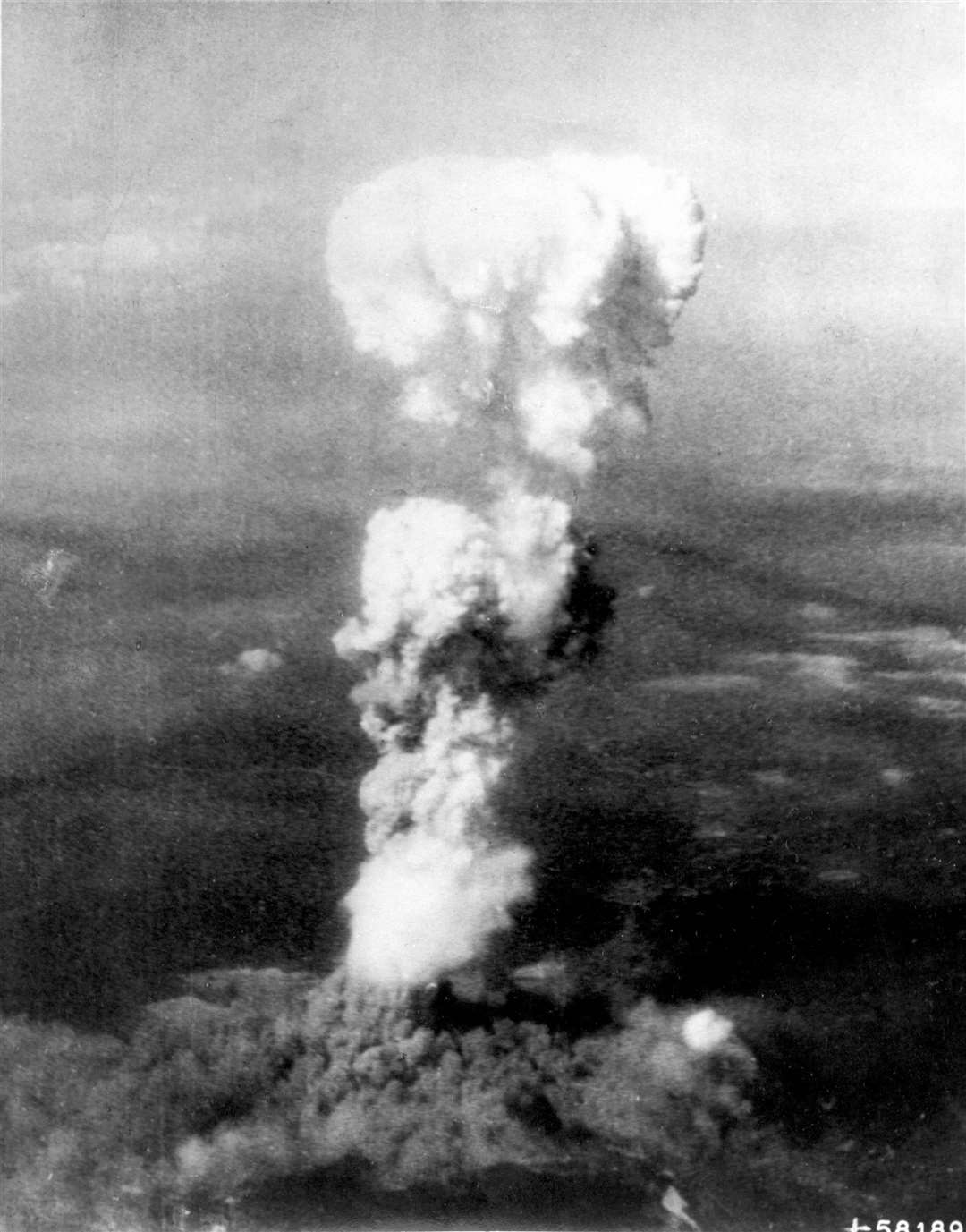 Smoke billowing 20,000 feet above Hiroshima (US Air Force Photo/PA)