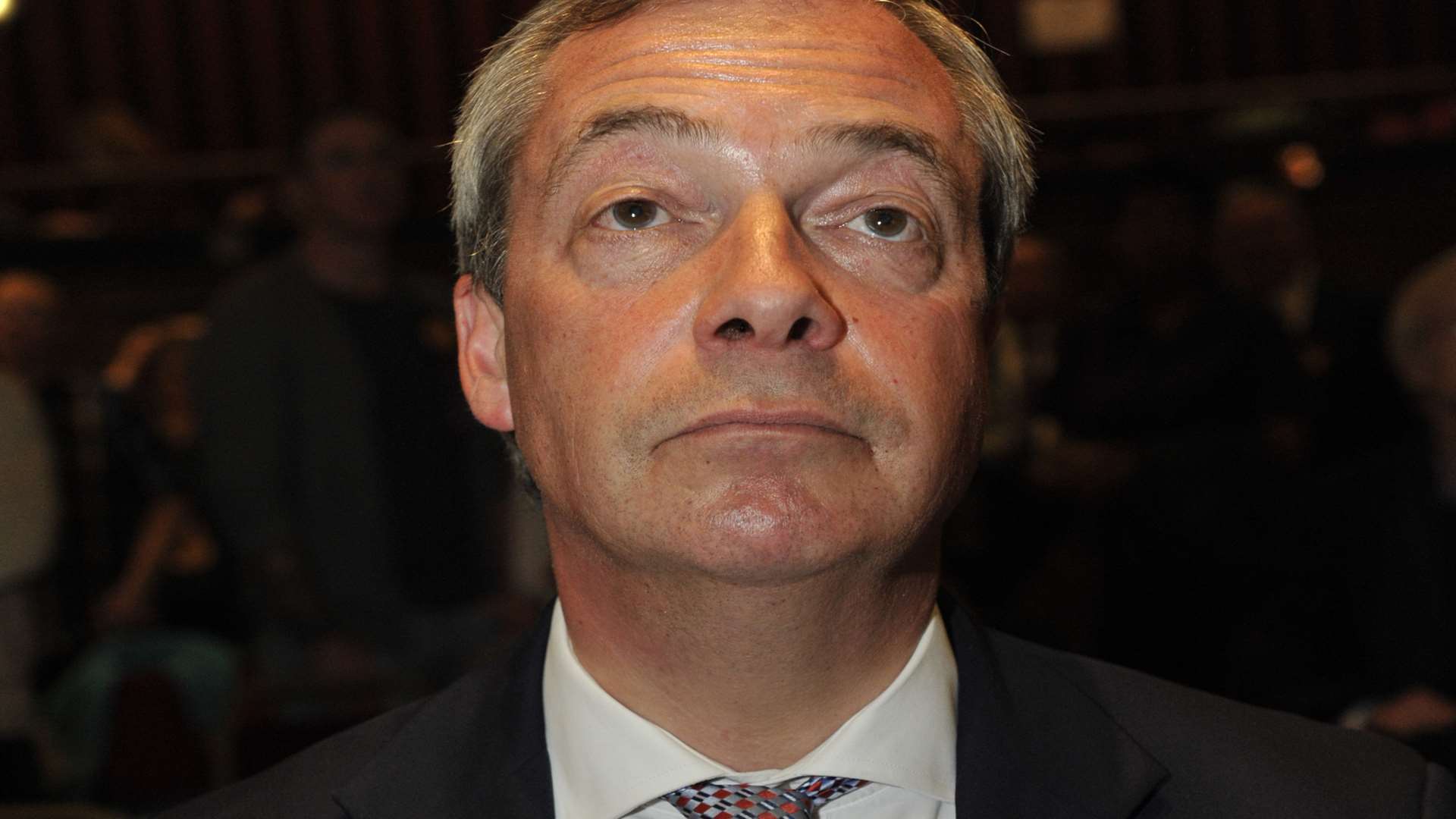 Ukip leader Nigel Farage is to stand down