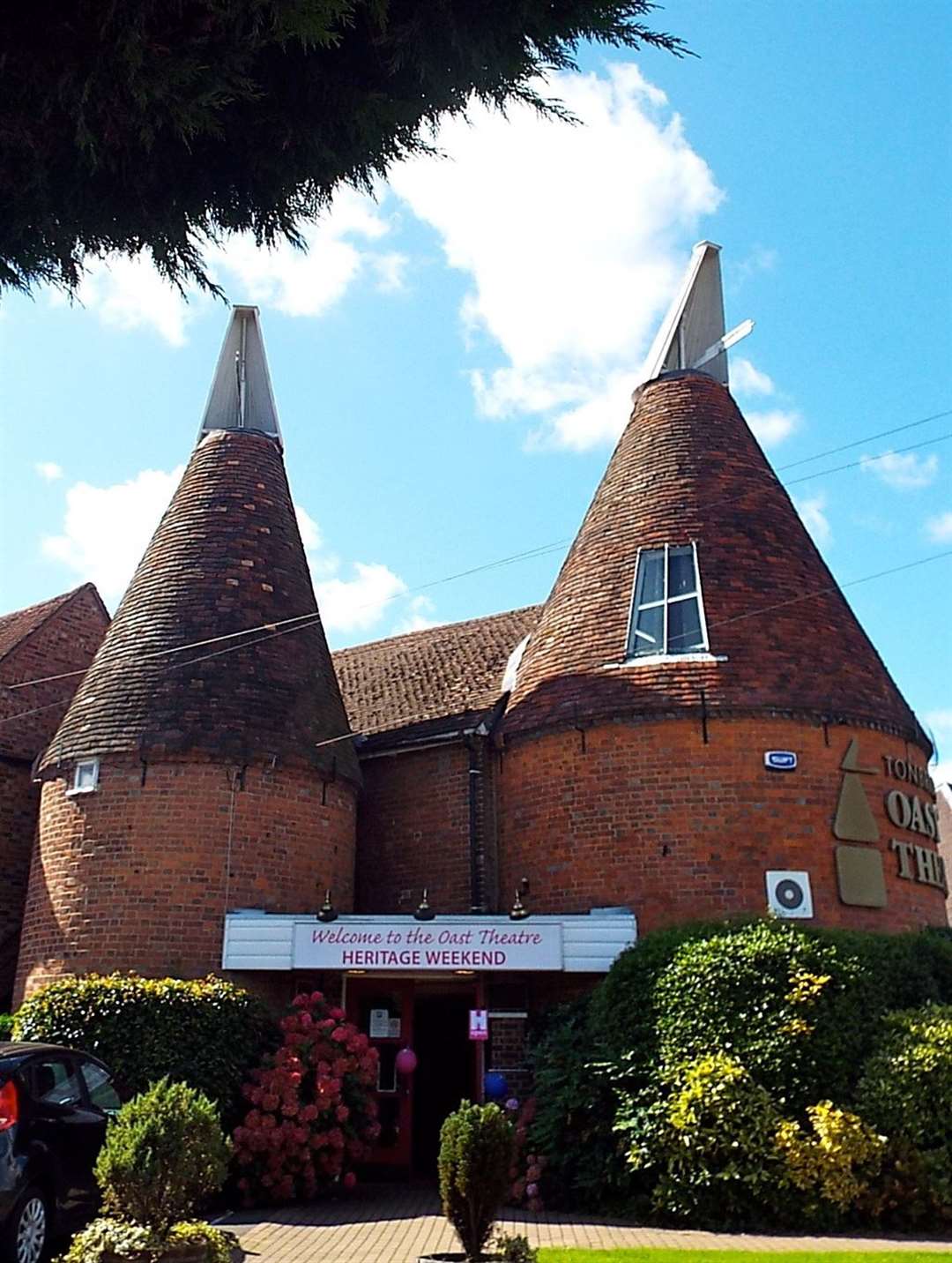 The Oast Theatre in Tonbridge (31811948)