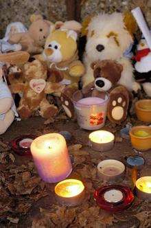 Baby gravesend vigil