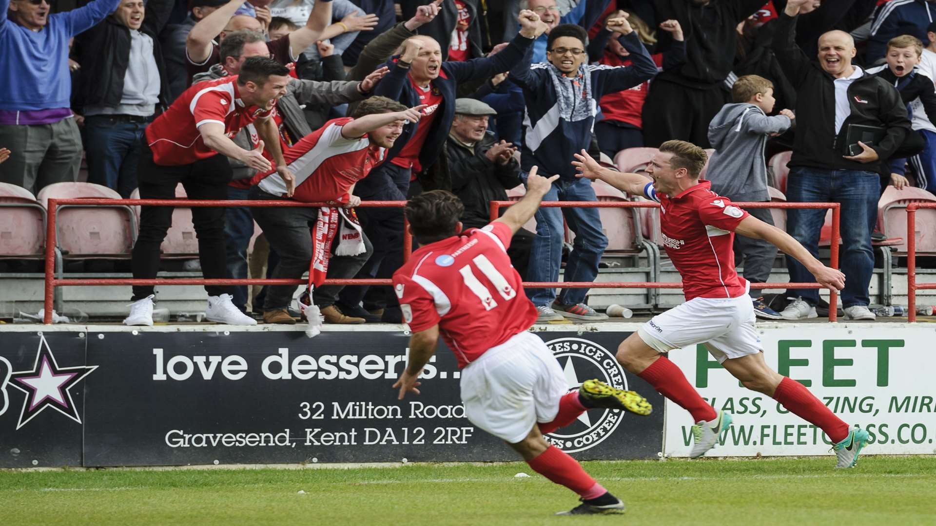 Fleet fans celebrate Dave Winfield's equaliser Picture: Andy Payton