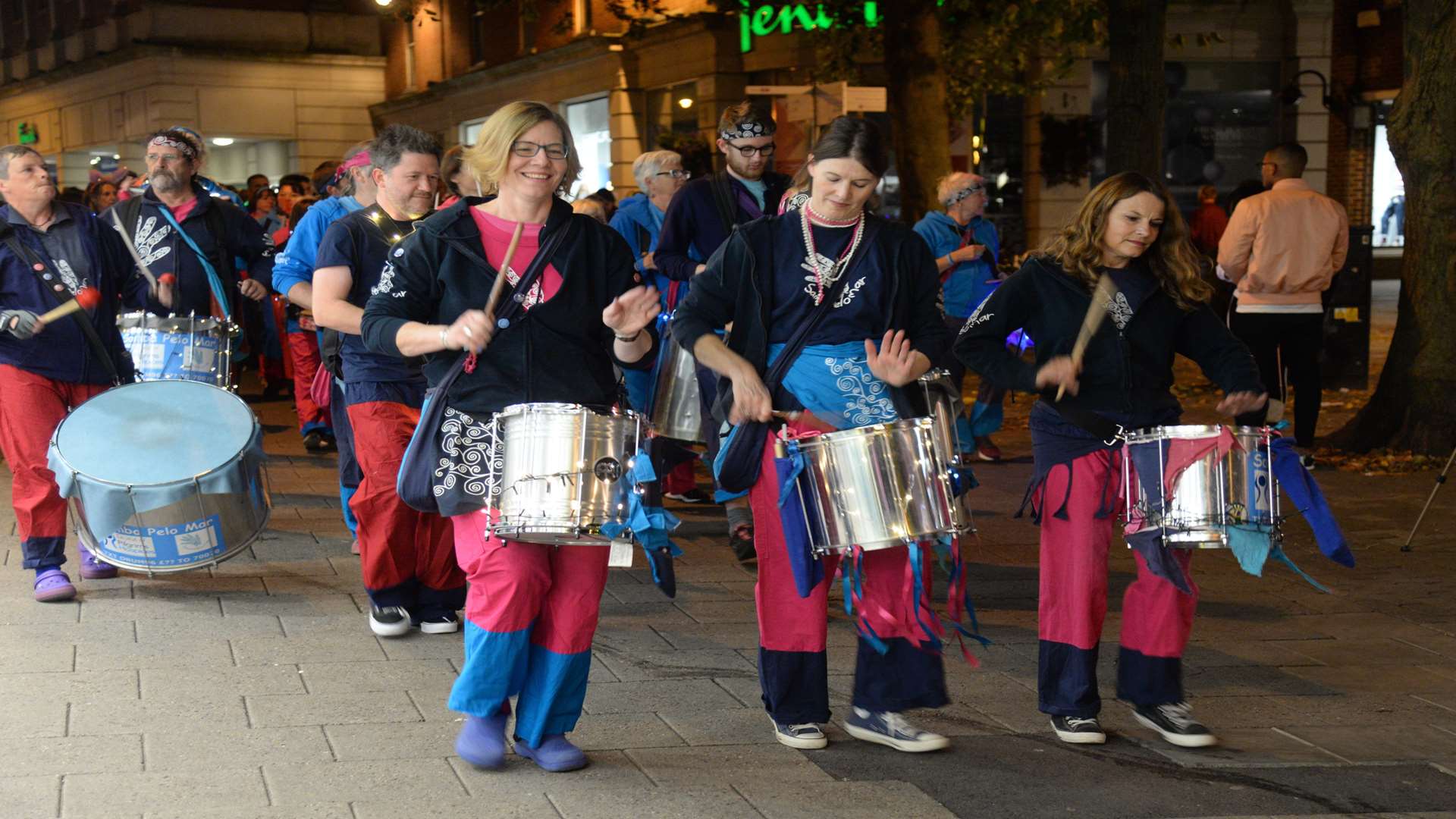 Samba Pelo Mar led off the charity walk with rousing rhythmns