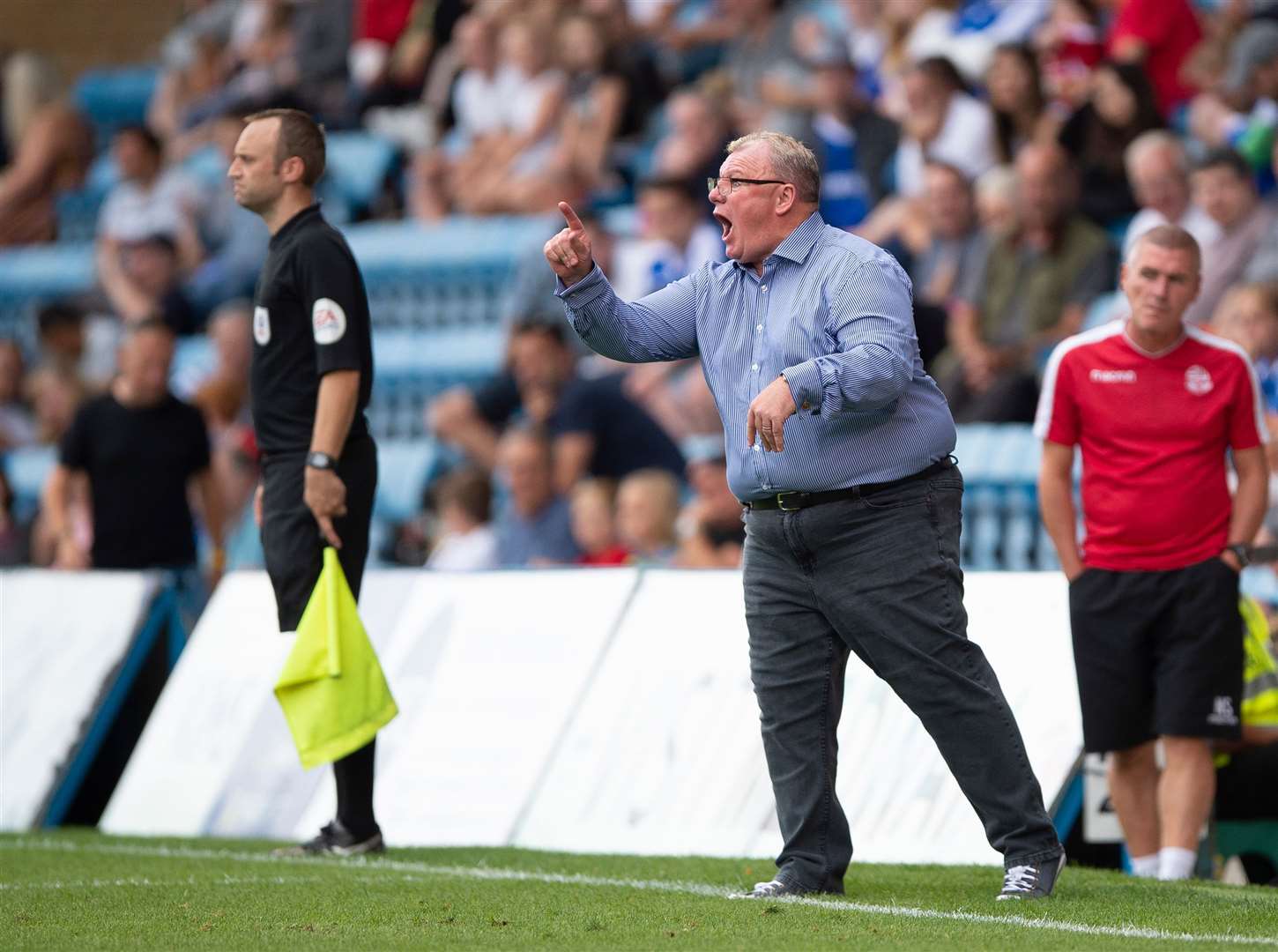 Gillingham boss Steve Evans gets his point across Picture: Ady Kerry