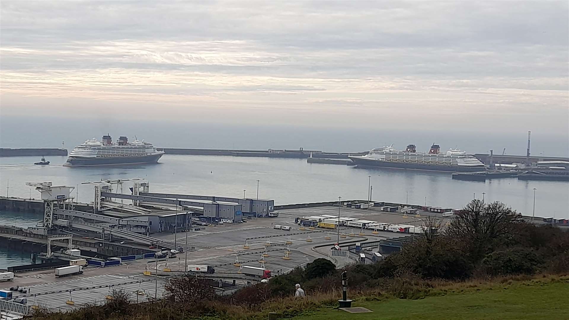 Last autumn, both Disney Magic and Disney Wonder were in Dover