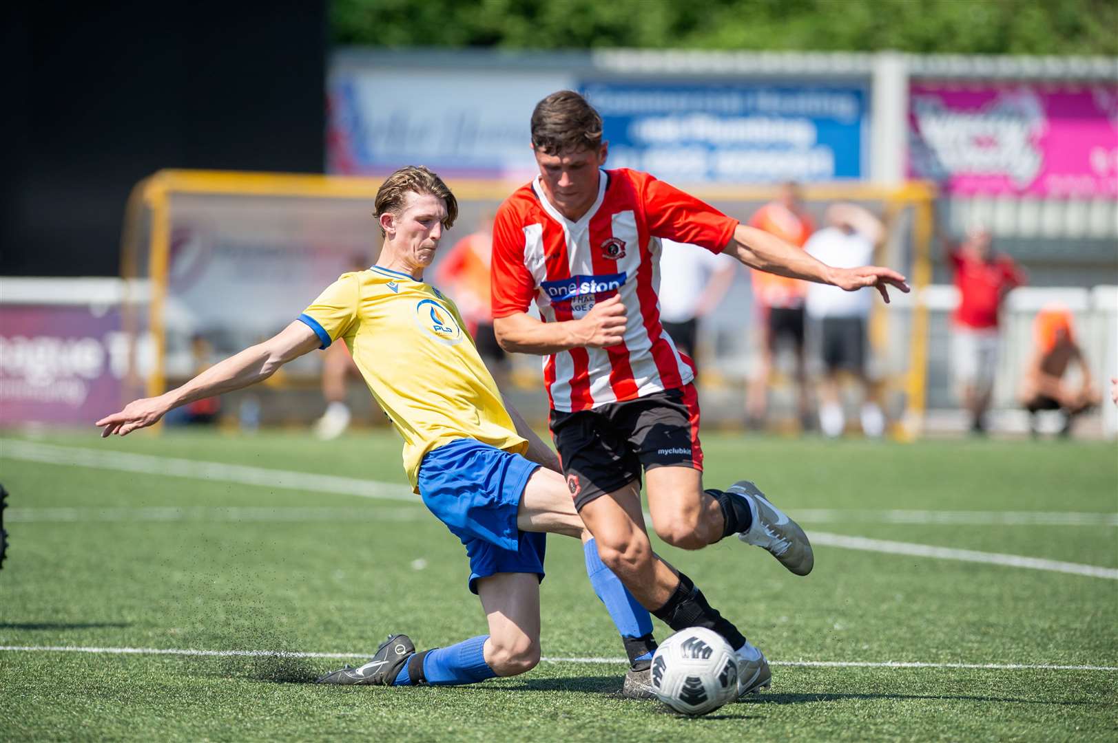 DFDS Kent Sunday Junior Trophy action between Brewmaster High Halden (red/white) and Dynamo Sutton (yellow). Picture: PSP Images/Ian Scammell