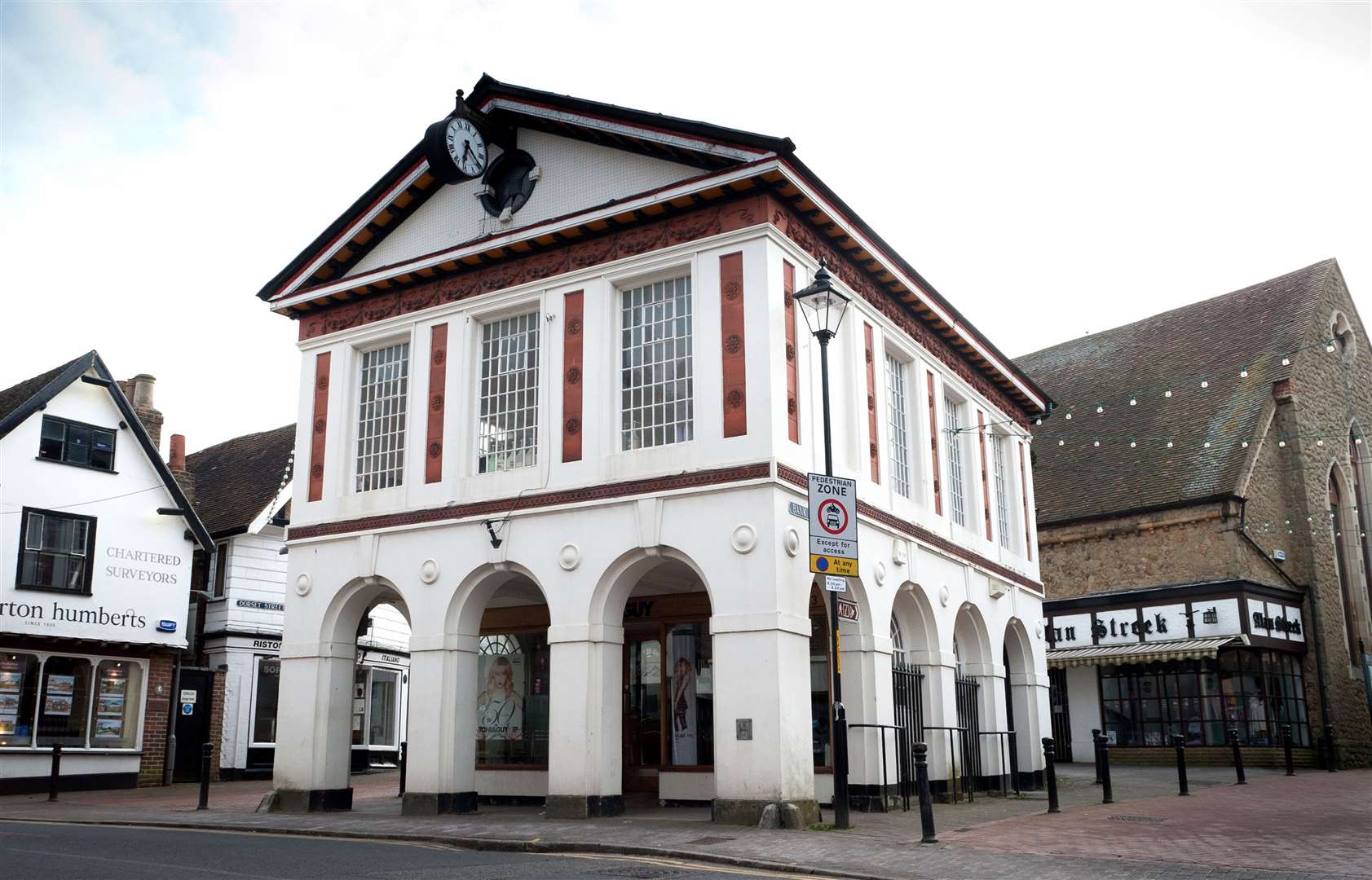 The market once had several pubs including a Market House - replaced in 1843 by the building that now contains Toni & Guy. Picture: Sevenoaks Town Council