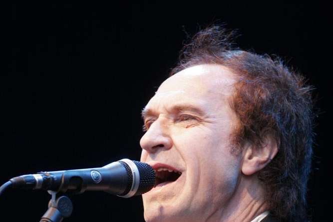 Former Kinks frontman Ray Davies