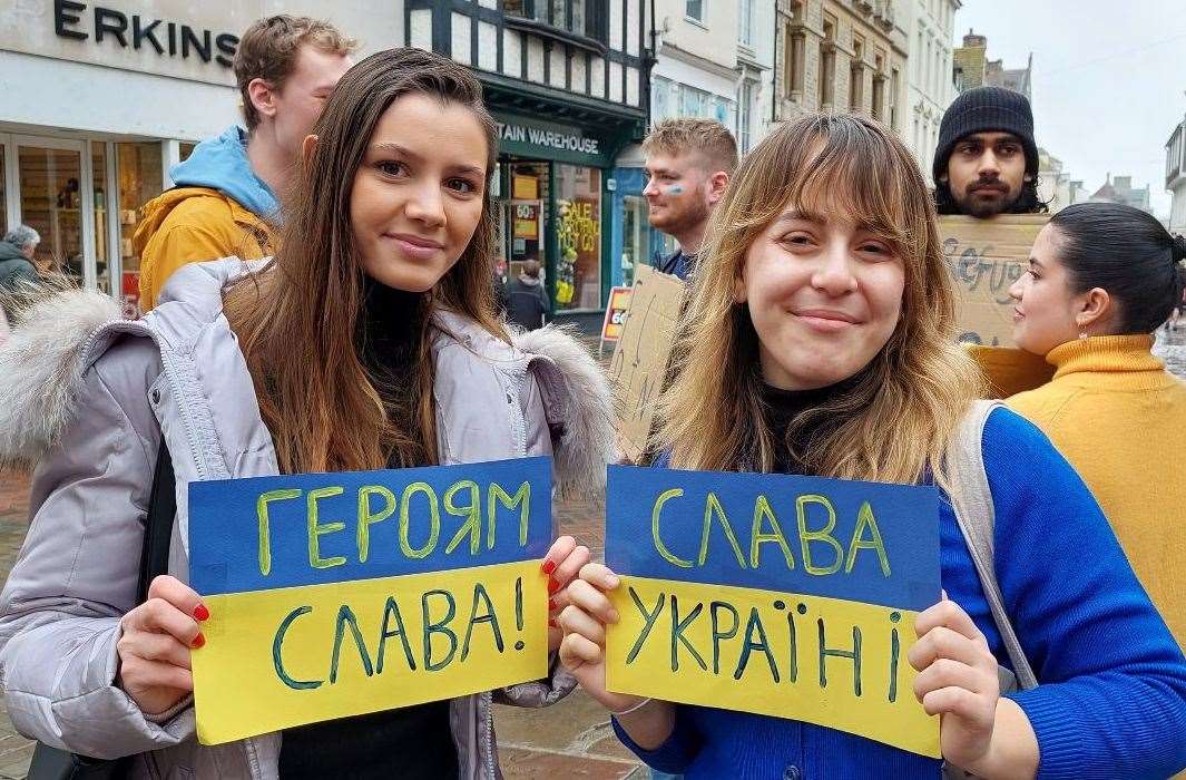 Maria Ayiomamitou and Anastasia Ioakeim, who are both half-Cypriot, half-Ukrainian