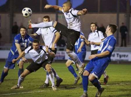 Dartford v Tonbridge Angels