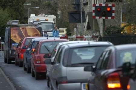 The level crossing in Station Road, Aylesford