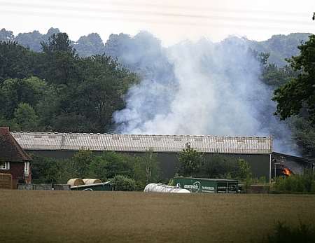 Major barn fire at Stanford Bridge Farm, Pluckley