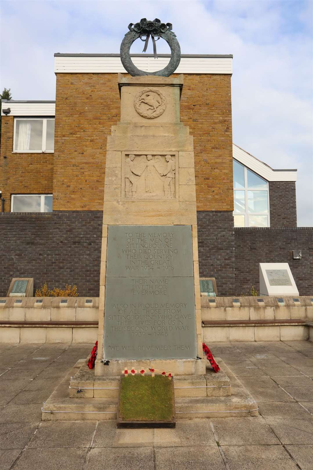 The war memorial at Sittingbourne