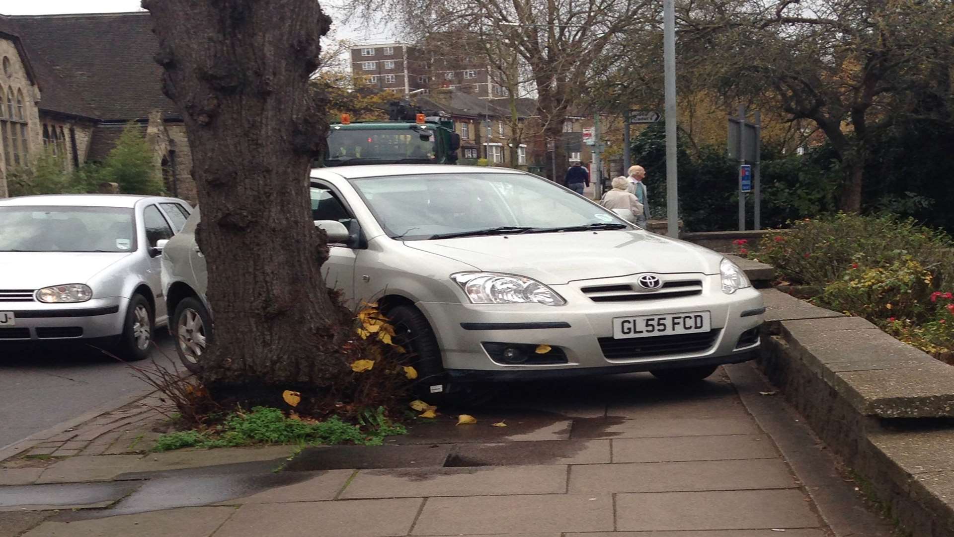 parking-ticket-blocking-driveway-legaladvice