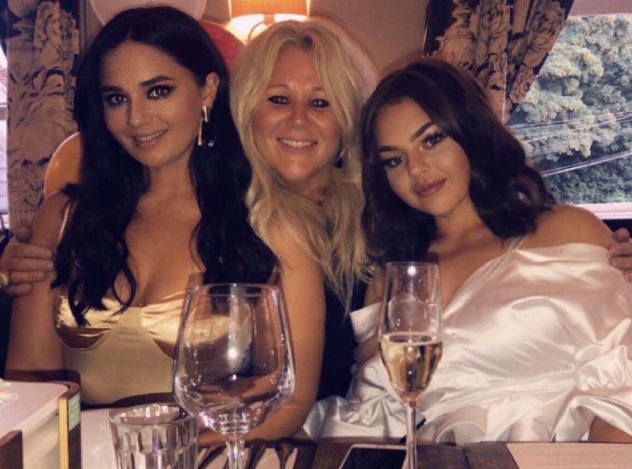 Hollie, her sister Alice Bennett and mum Claire Durrant