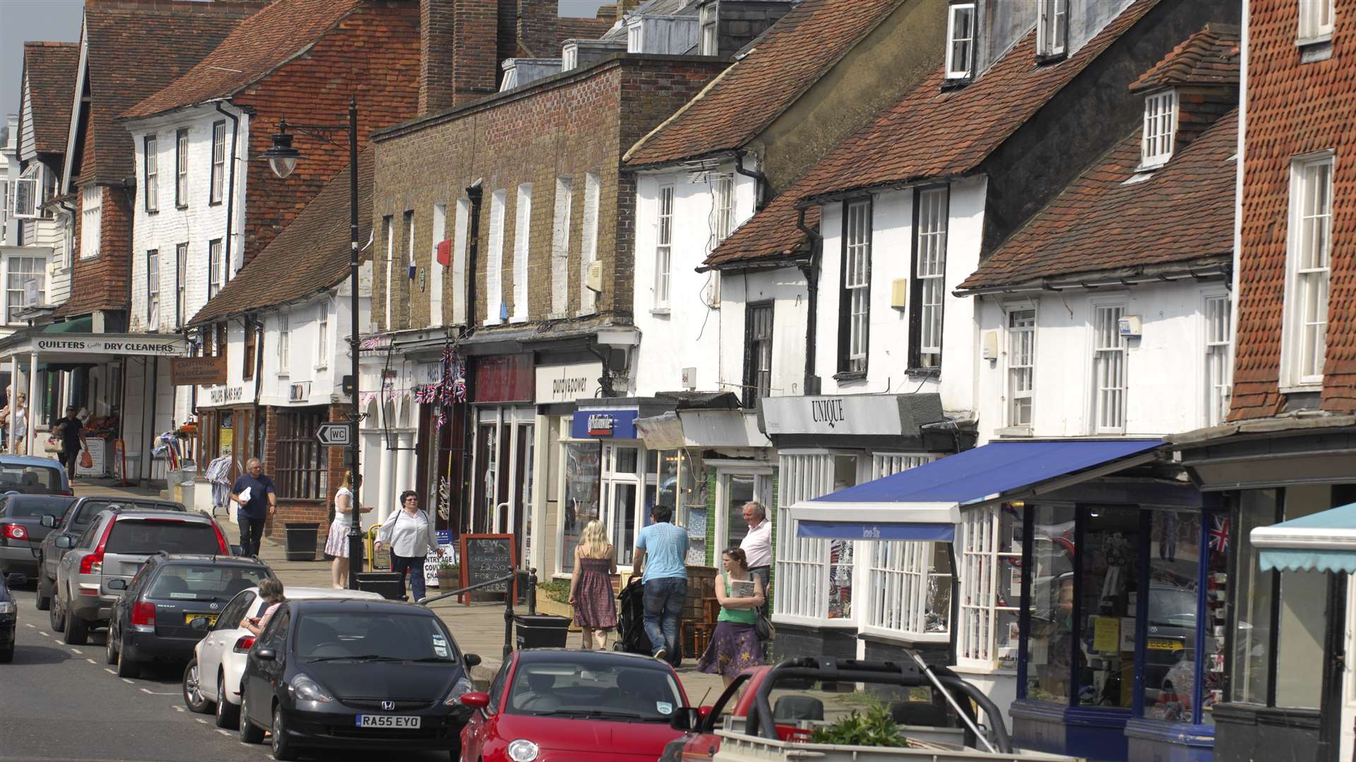 Cranbrook is roughly half-way between Maidstone and Hastings