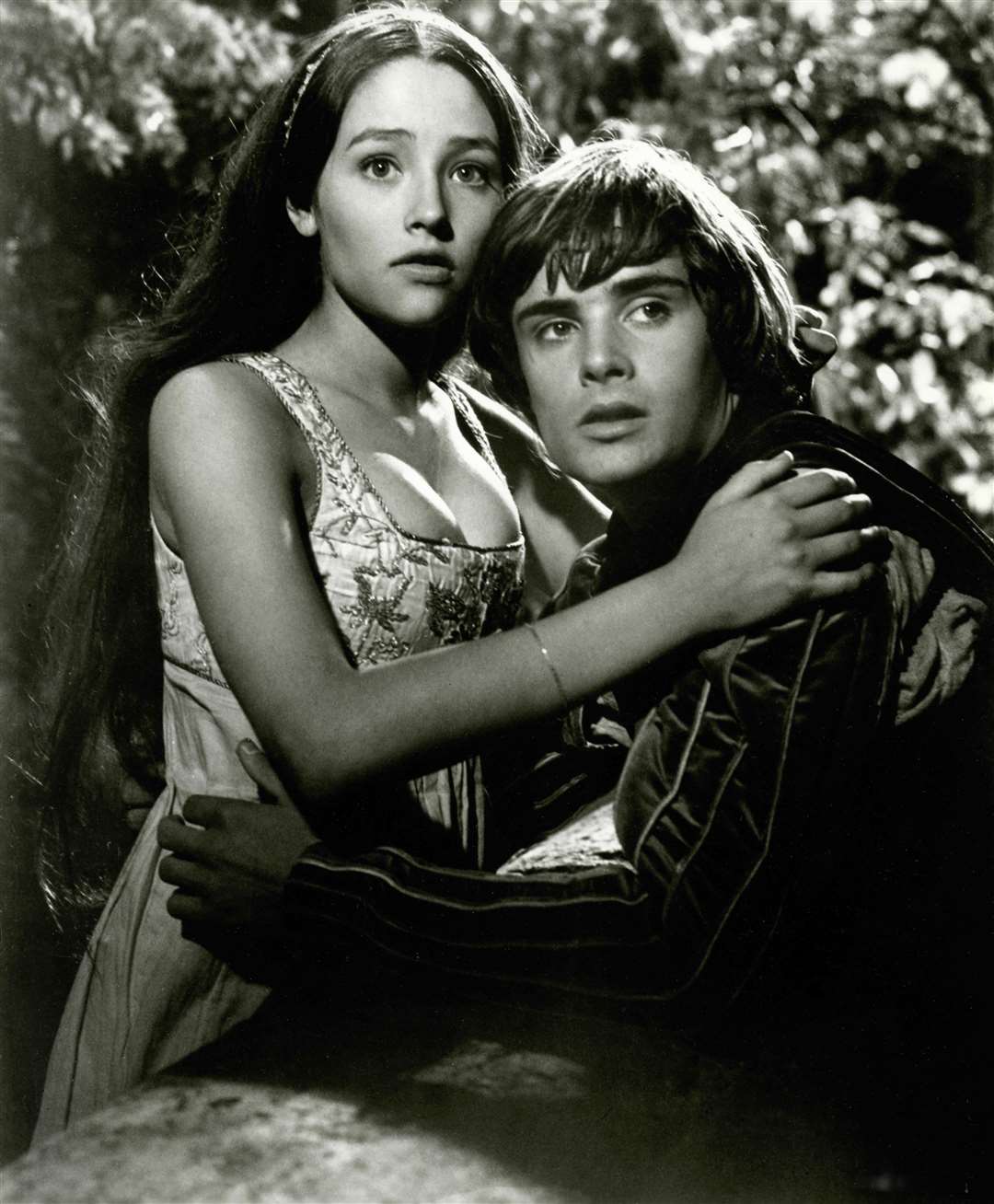 Leonard Whiting and Olivia Hussey starred in Franco Zeffirelli’s adaptation of Romeo And Juliet (Alamy/PA)