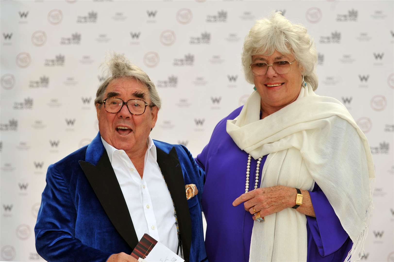 Ronnie Corbett and Anne Hart (Ian Nicholson/PA)