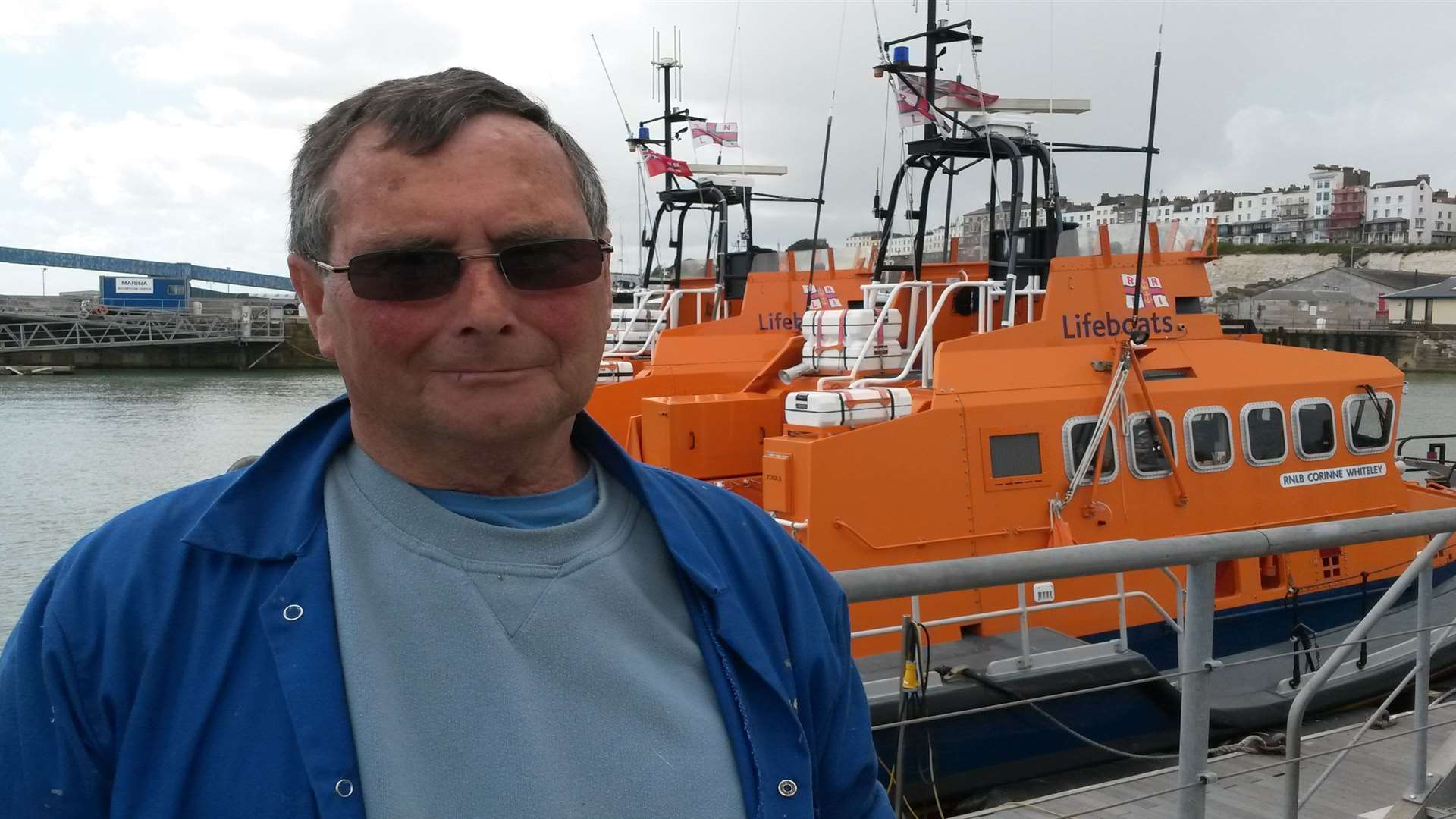 tributes-paid-to-retired-rnli-ramsgate-coxswain-ron-cannon