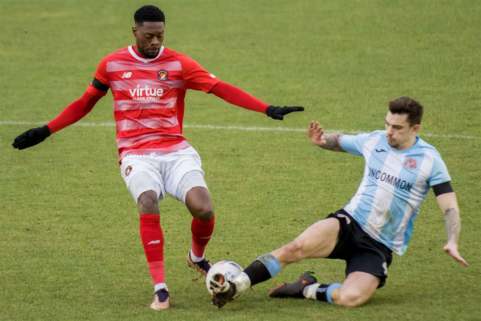 Rakish Bingham in action for Ebbsfleet against Hampton last Saturday. Picture: Ed Miller/EUFC (62548640)