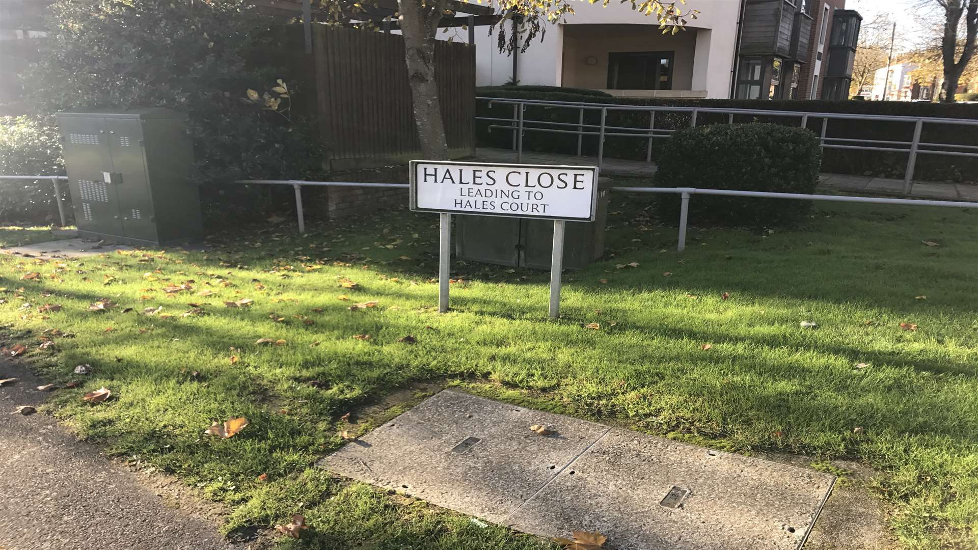 Somebody has been leaving aggressive notes on parked cars in Hales Close