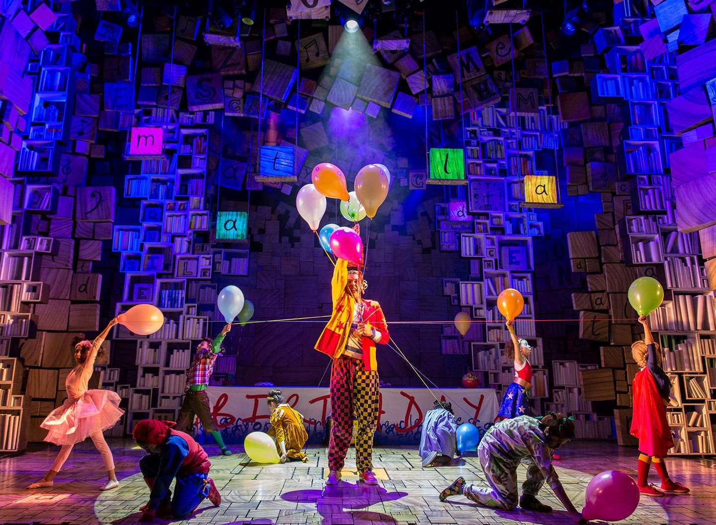 Review Matilda the Musical at the Cambridge Theatre, London