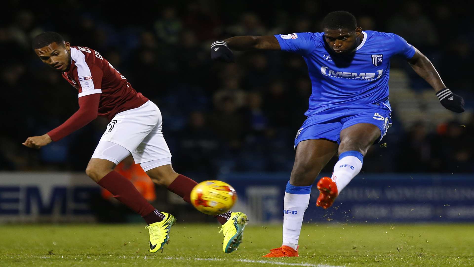 Jay Emmanuel-Thomas smashes home in injury time... Picture: Andy Jones