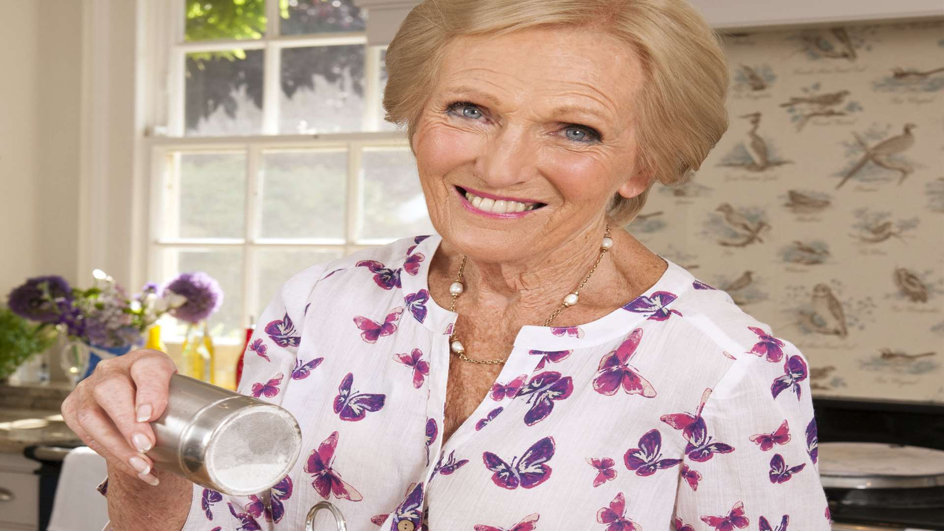 TV baker Mary Berry