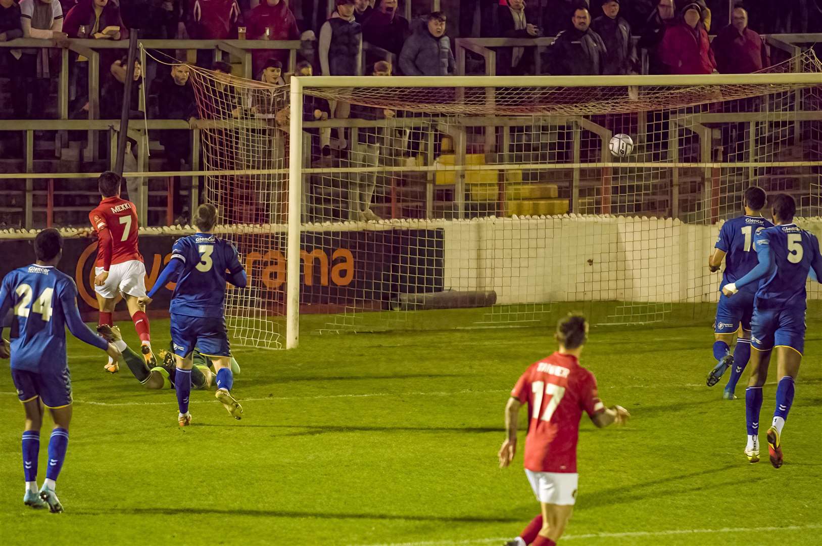 Adam Mekki scores for Ebbsfleet against St Albans. Picture: Ed Miller/EUFC (54778988)