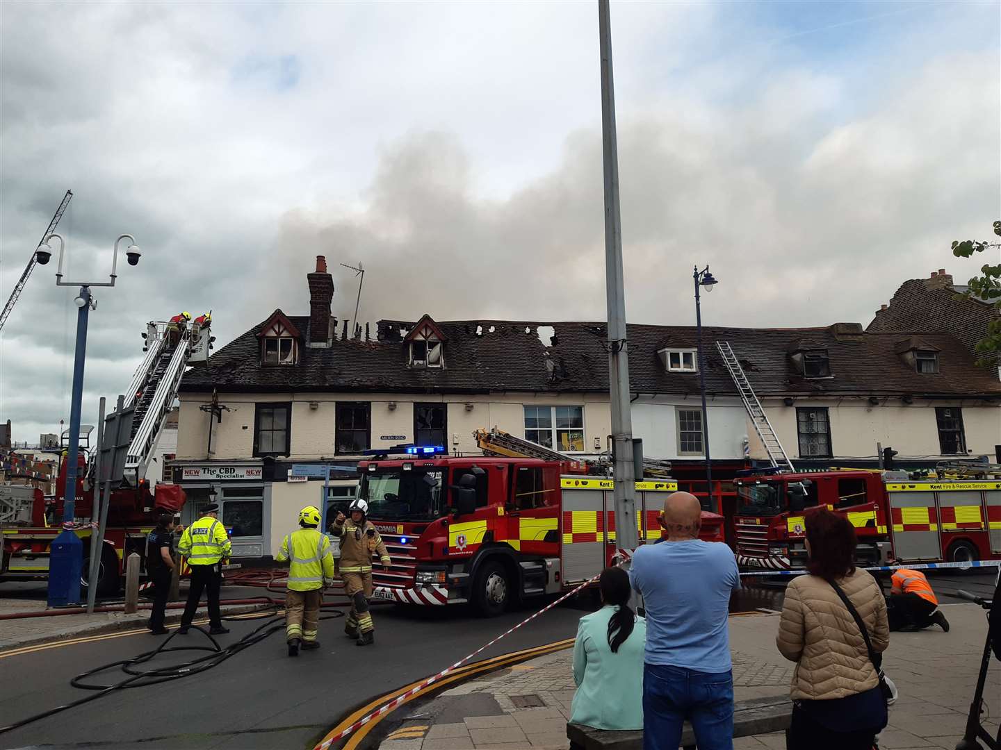 Crews fighting the fire on May 26, 2022. Picture: Mandy Yates