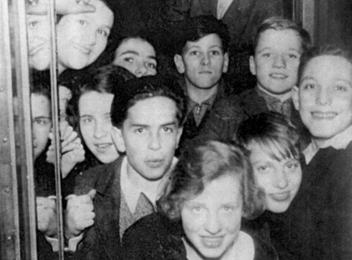 Bunce Court pupils on a train to Kent