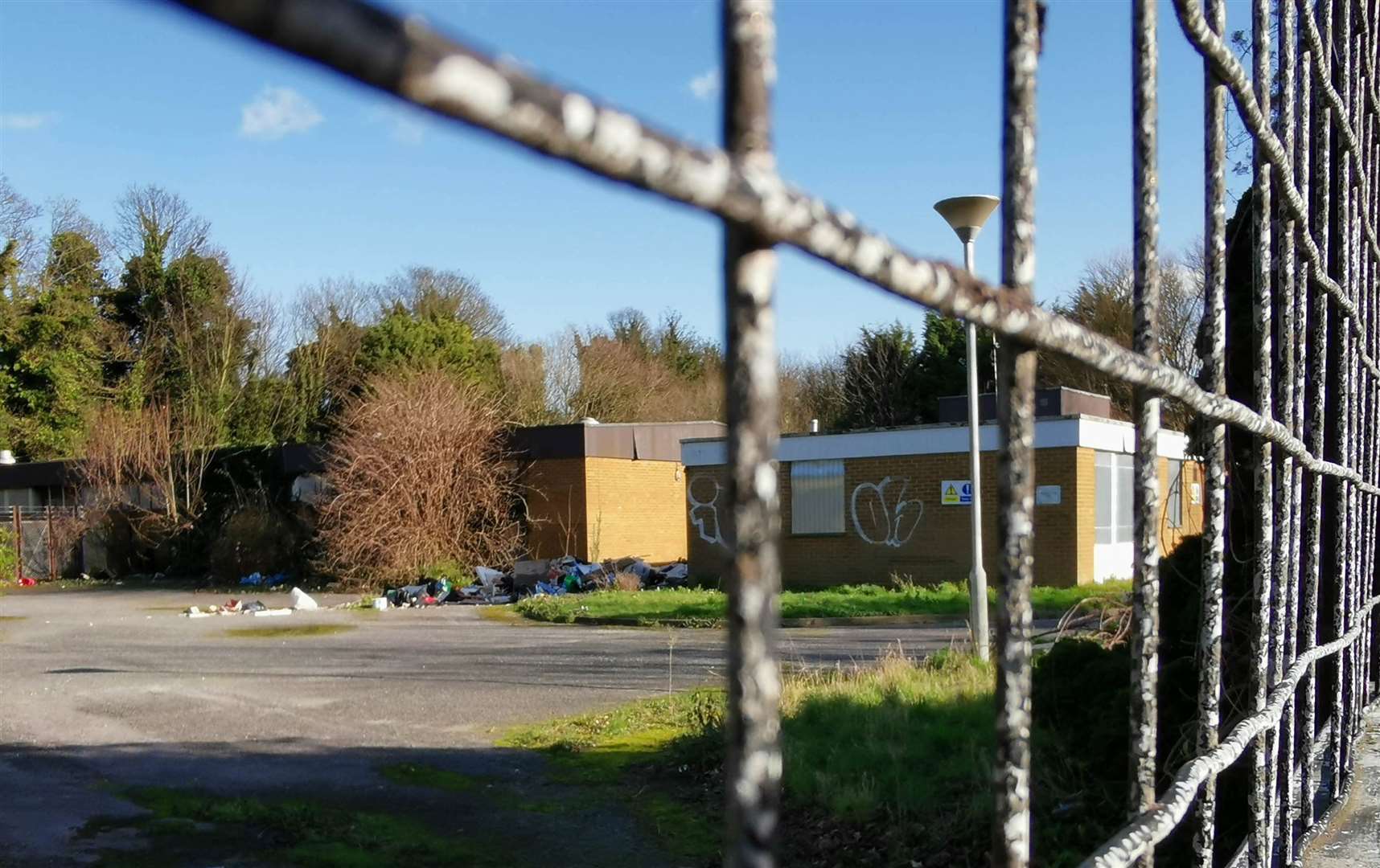 Thanet District Council is concerned about the levels of asbestos in the building