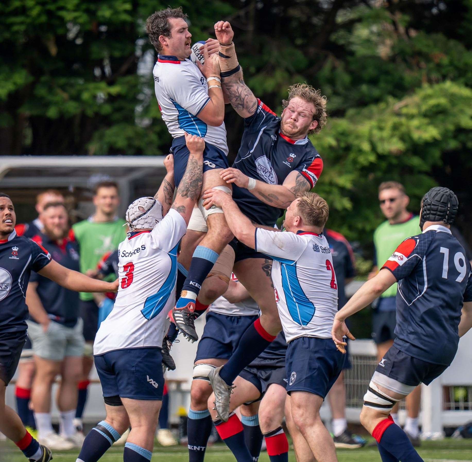 Kent's Charlie Self wins lineout ball. Picture: Andy Wales