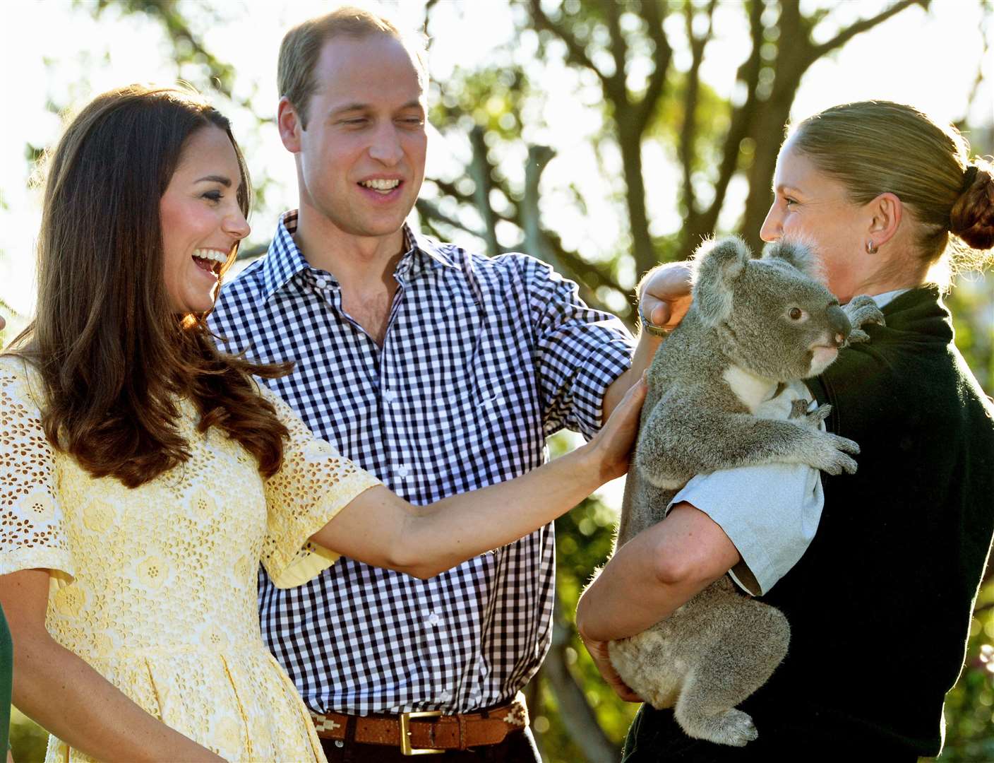 The duke and duchess with Leuca the koala at Taronga Zoo in Sydney (Anthony Devlin/PA)