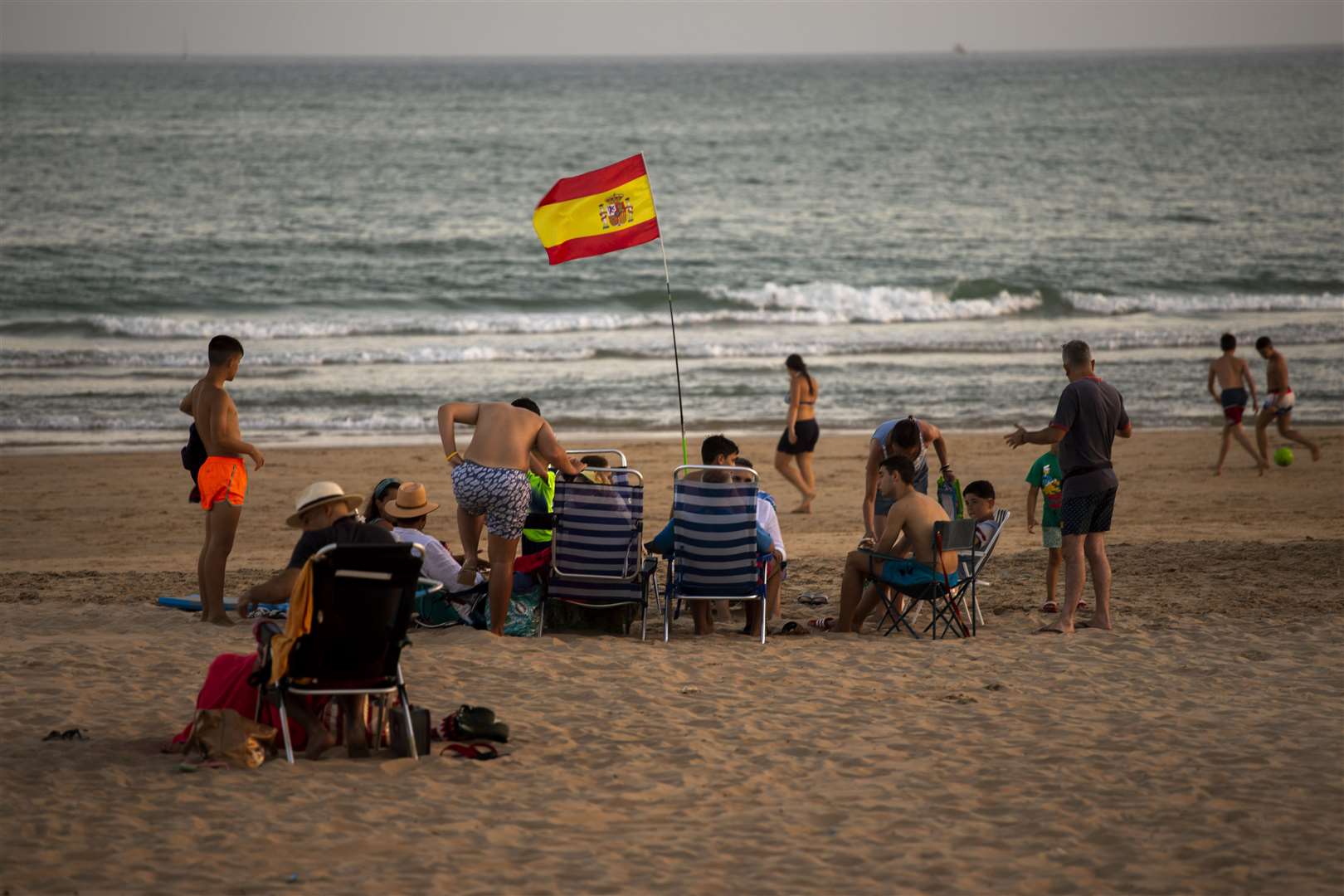 Travellers returning from Spain and its islands will now have to quarantine for a fortnight after ministers changed Covid-related travel rules (Emilio Morenatti/AP)