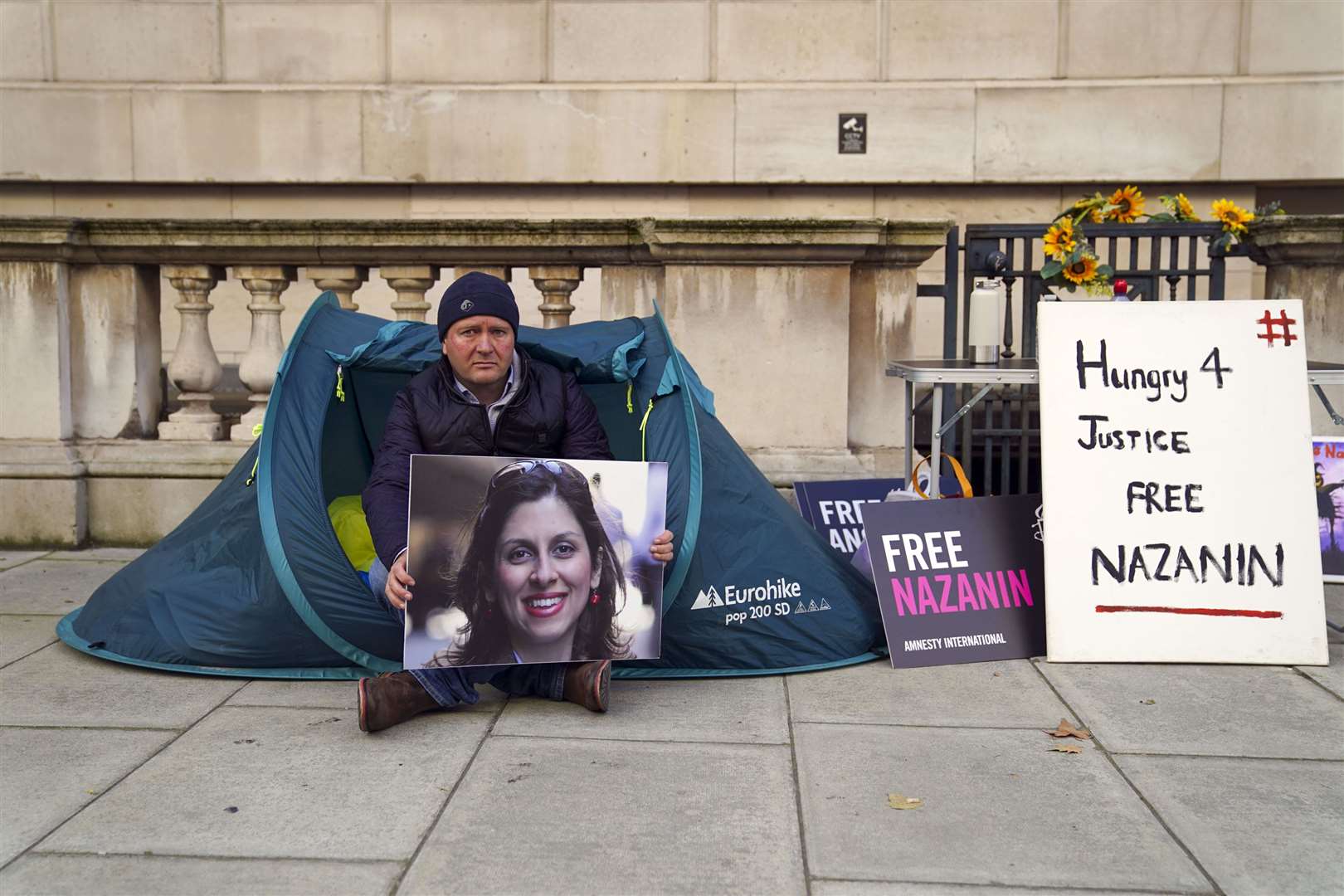 Richard Ratcliffe on hunger strike outside the Foreign Office in London (Steve Parsons/PA)