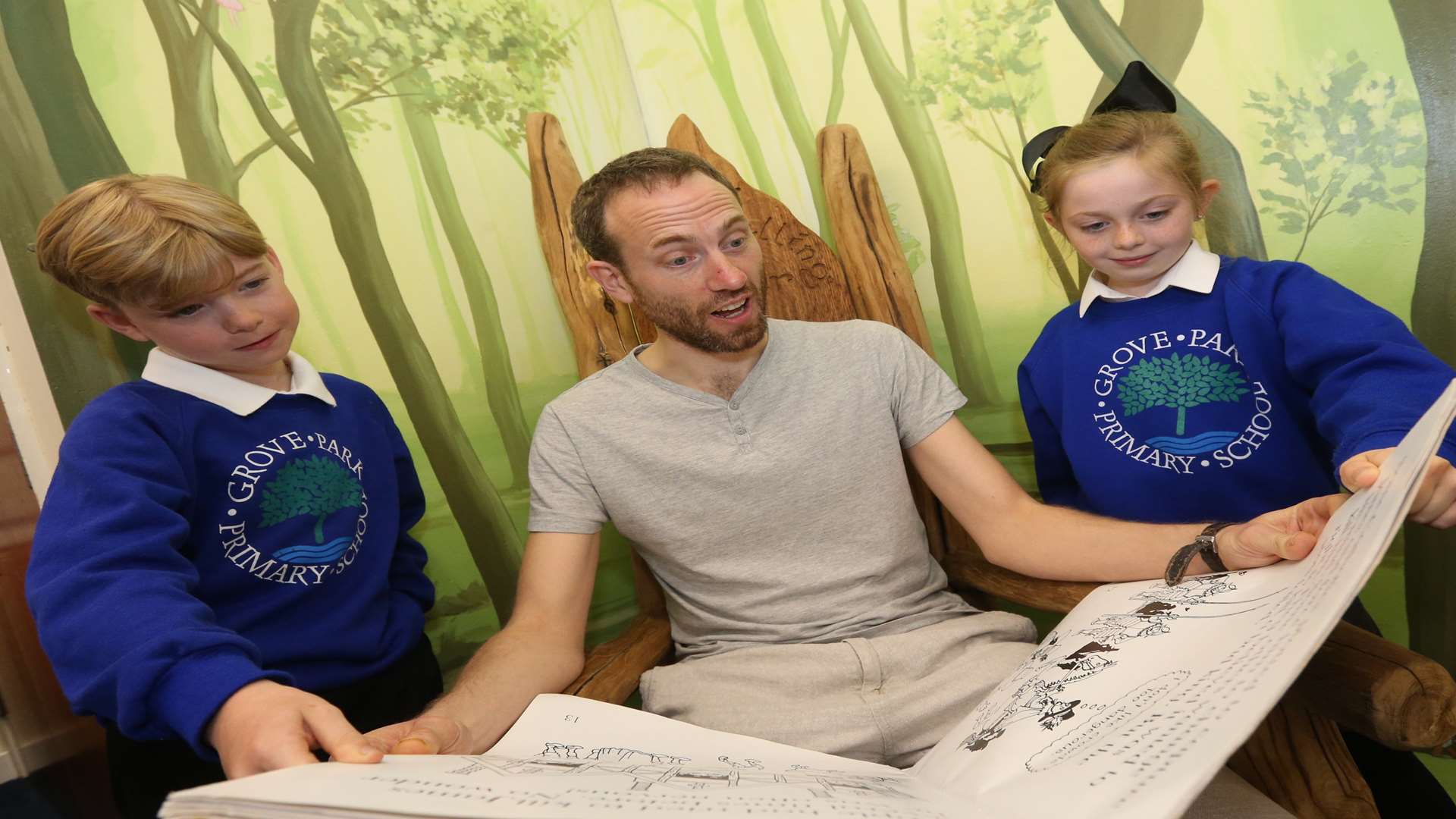 John Kirk, Storyteller with pupils, Tommy, 10 and Scarlett, eight