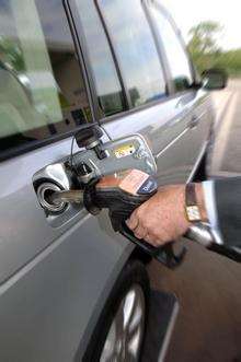 Supermarkets lower diesel prices