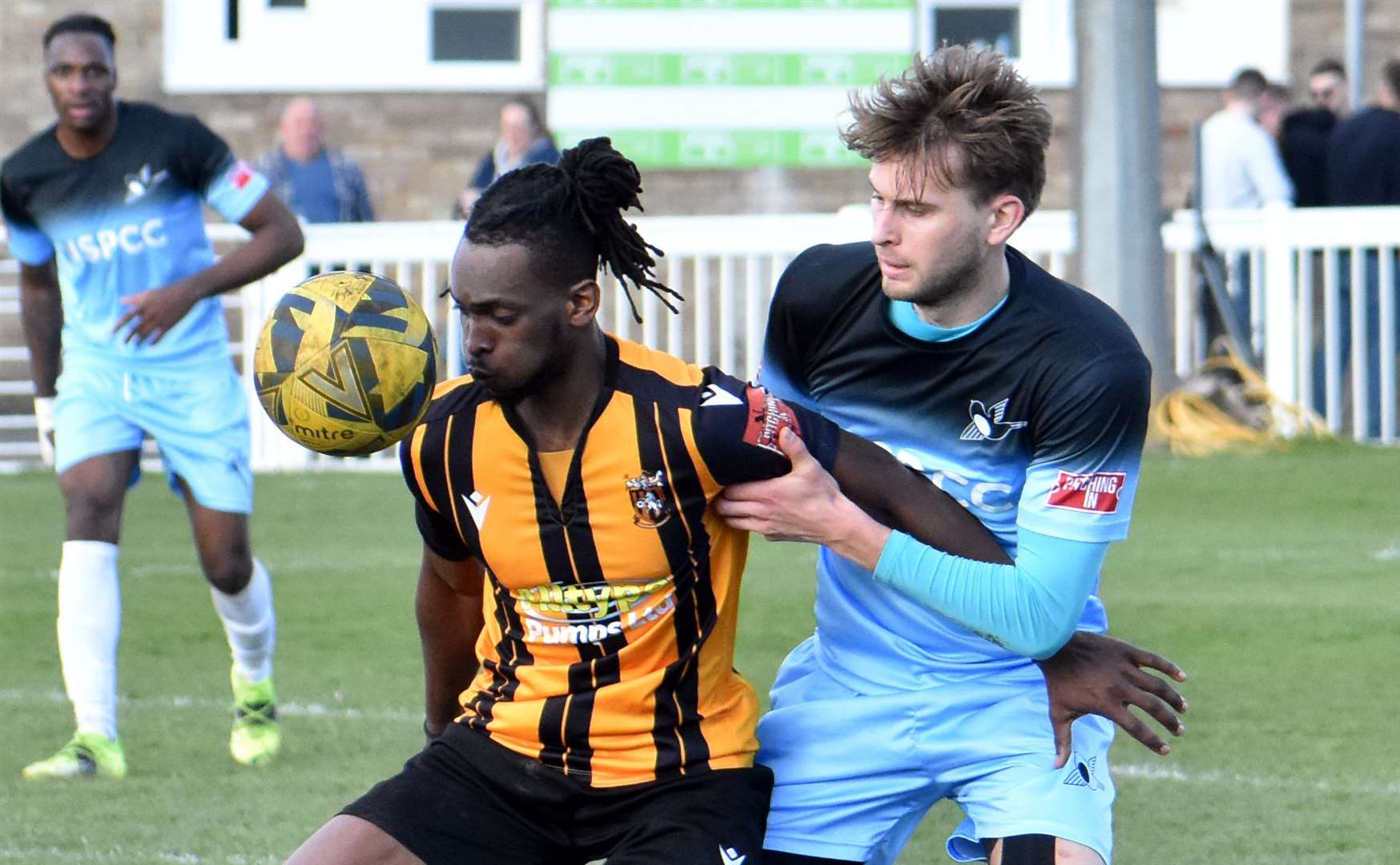 Ibrahim Olutade battles to keep the ball for Invicta. Picture: Randolph File