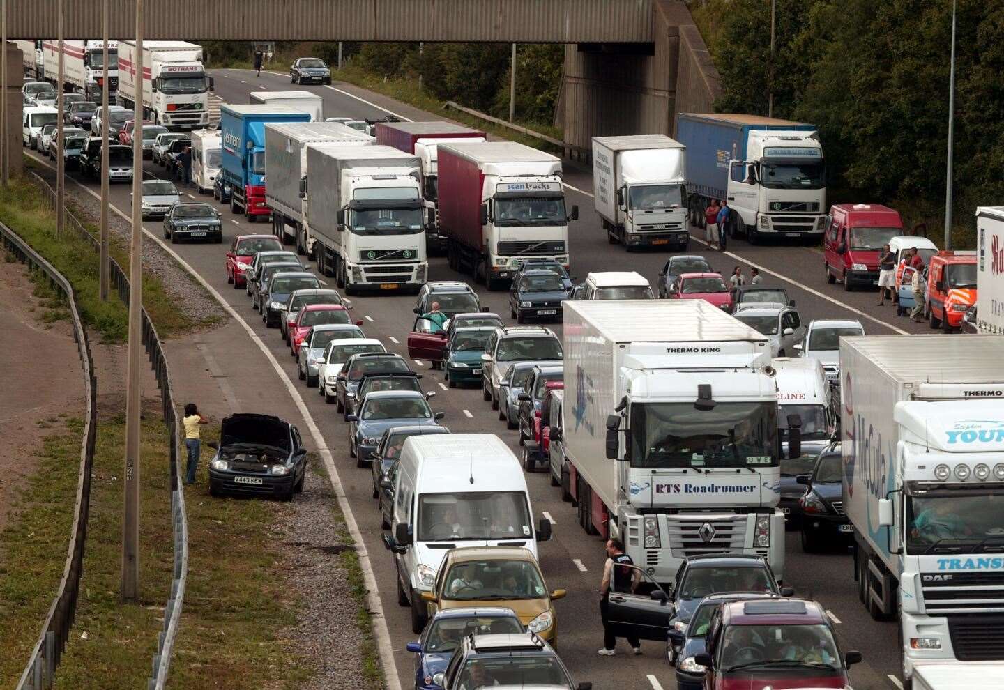 Strike action by Unite workers could lead to M25 'hell'