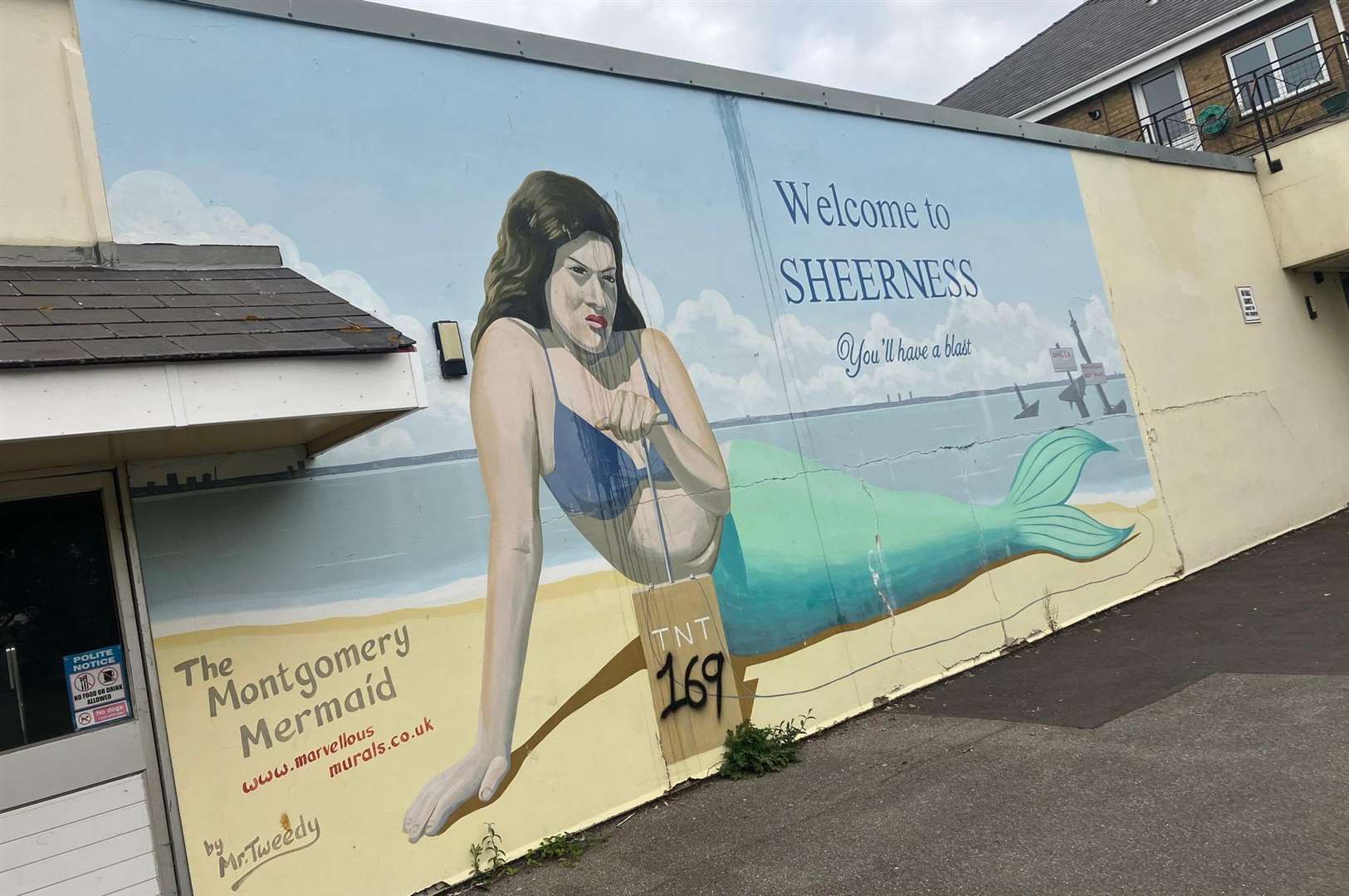 Sheerness mermaid mural