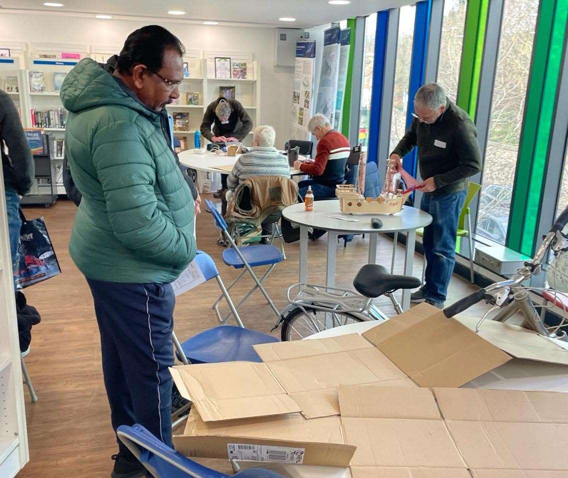 The sessions help helps residents to learn to fix items ranging from clothes and electrical goods to clocks and bikes.