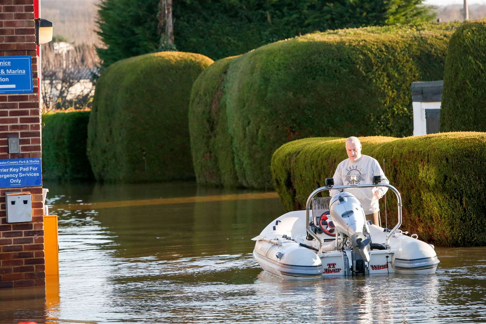 Floods at Yalding. Little Venice Caravan Park. Picture: Matthew Walker