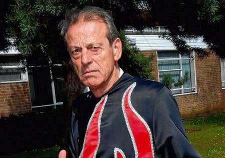 Leslie Grantham will play the Demon King in Mother Goose at Sevenoaks' Stag Theatre