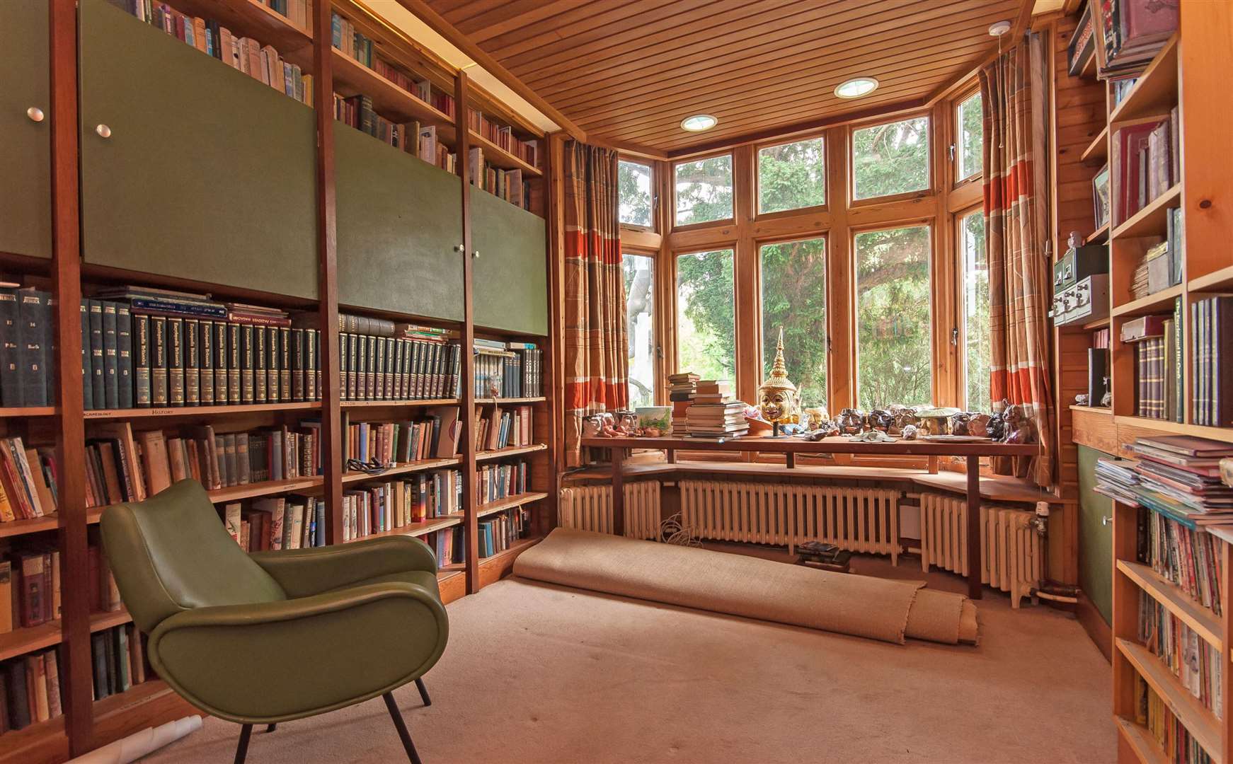 The library at Boley Hill House