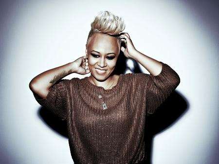 Emeli Sande headlines at Lounge on the Farm