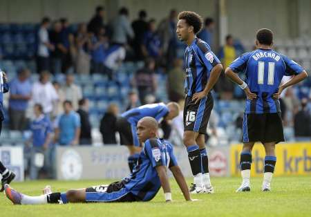 Gillingham v Lincoln