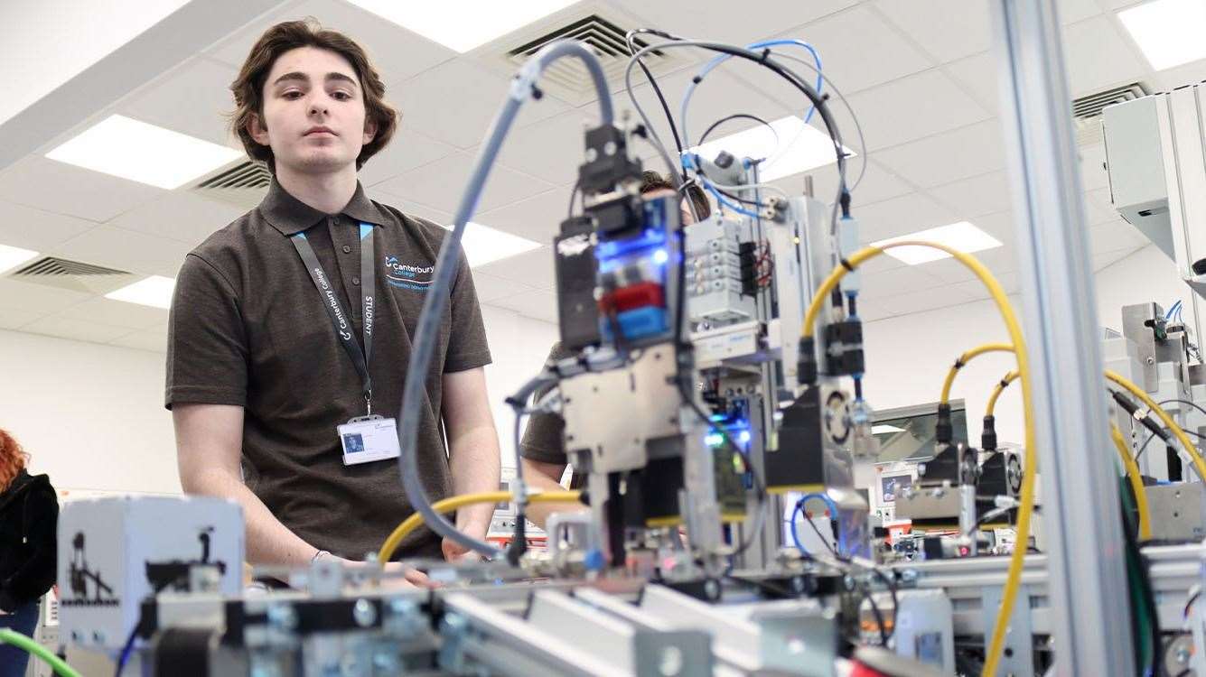East Kent Colleges Group (EKC) launched two green engineering centres in March 2023 to build skills in robotics, 3D printing and other essential skills required for a net zero economy. Credit: EKC