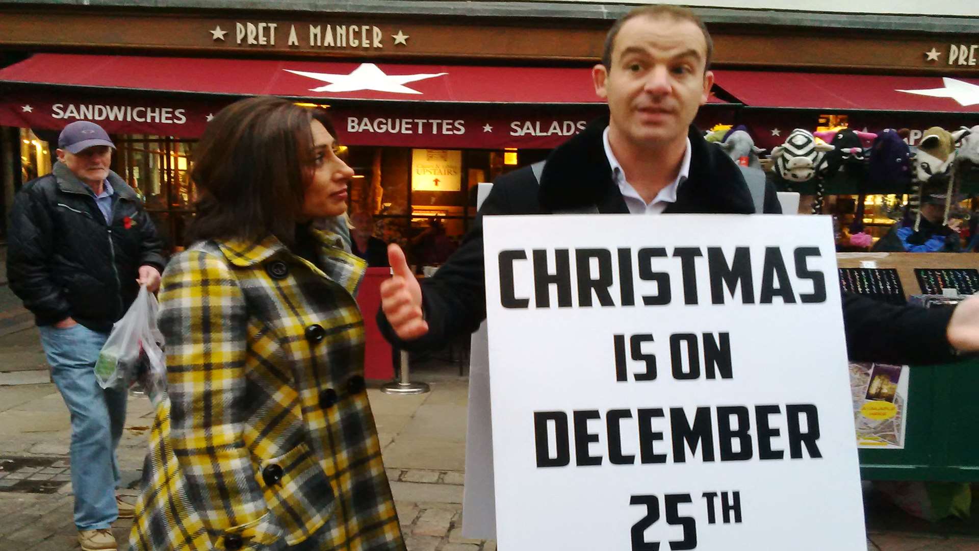 Martin Lewis and Saira Khan film the trailer (photo: Karol Steele)